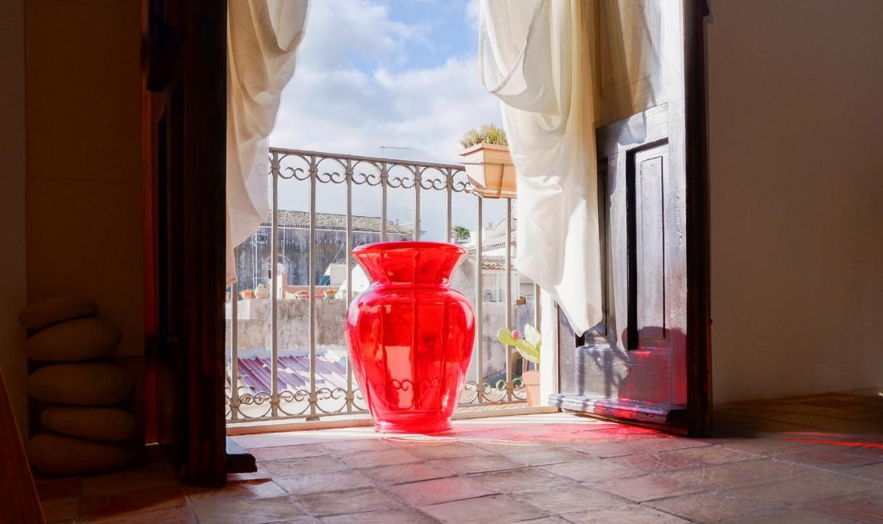 Casa Eu - Bilocale Ortigia Wifi Apartment Сиракуза Екстериор снимка